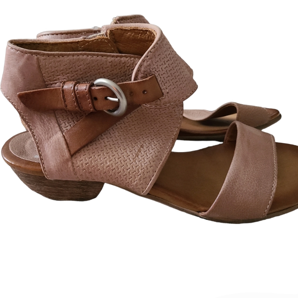 MIZ MOOZ | NEW YORK CITY | CHEERFUL LEATHER SANDAL | SIZE (37) 6.5 - 7 - Picture 7 of 12